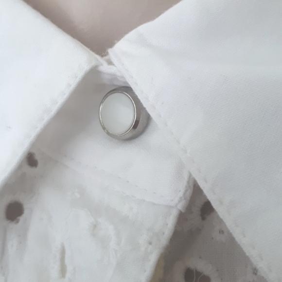 Robert Graham | Eyelet Button-down Shirt - Picture 7 of 14